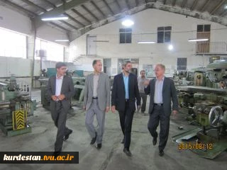 بازدید مدیر کل حراست مرکزی دانشگاه فنی و حرفه ای از آموزشکده های استان کردستان


مدیر کل حراست مرکزی دانشگاه فنی و حرفه ای از بخش های مختلف آموزشکده های استان کردستان از جمله امکانات آموزشی، اداری، کارگاه ها، کتابخانه، و نمازخانه این استان بازدید کرد. 