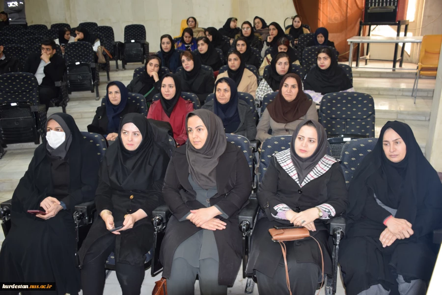 برگزاری آیین اختتامیه هفته پژوهش و تجلیل از پژوهشگران برتردر دانشگاه ملی مهارت استان کردستان 2