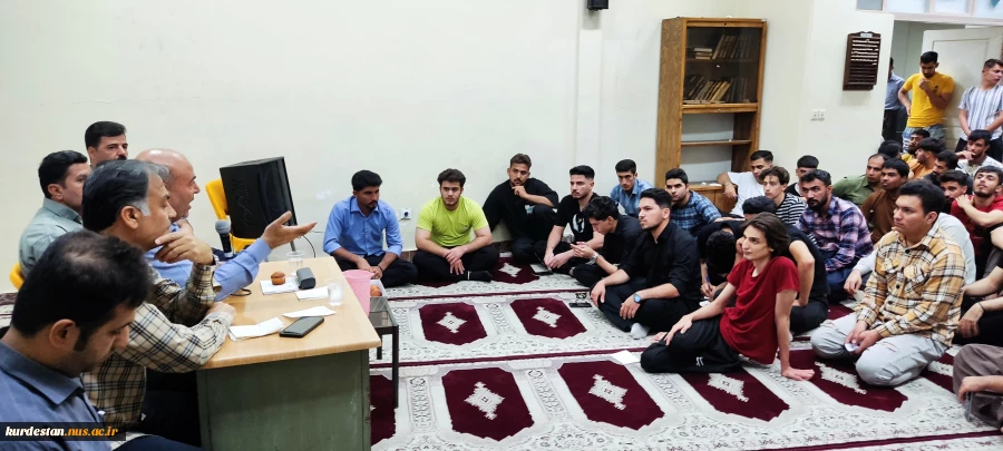 برگزاری جلسه پرسش و پاسخ با دانشجویان ساکن در خوابگاه های پسران دانشگاه ملی مهارت واحد استان کردستان 7