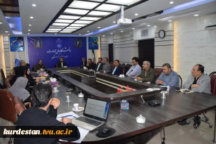 شورای پژوهشی دانشگاه ملی مهارت واحد استان کردستان با هدف انتخاب پژوهشگربرتراستان و بررسی برنامه های هفته پژوهش 1404برگزار شد. 2