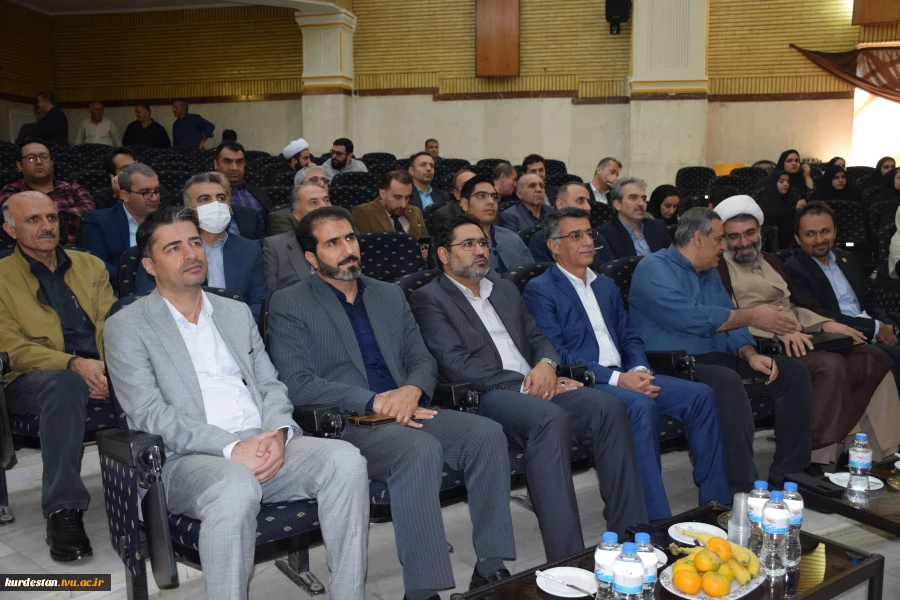 آیین معارفه رییس دانشگاه ملی مهارت واحداستان کردستان با حضور دکتر جعفری کرمانی پور معاون فرهنگی ودانشجویی دانشگاه ملی مهارت برگزار شد 2