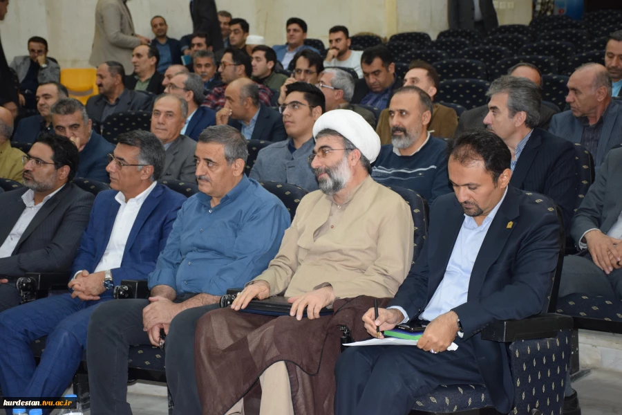 آیین معارفه رییس دانشگاه ملی مهارت واحداستان کردستان با حضور دکتر جعفری کرمانی پور معاون فرهنگی ودانشجویی دانشگاه ملی مهارت برگزار شد 3