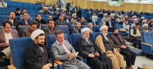 رئیس دانشگاه ملی مهارت کردستان به همراه مسئول حراست واحد استان و جمعی از کارکنان در آیین تکریم و معارفه مسئولین جدید نهاد نمایندگی مقام معظم رهبری در دانشگاه‌های استان شرکت کردند. 3