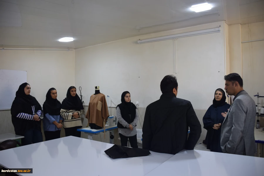 دکتر خبات نسائی رییس دانشگاه ملی مهارت کردستان از آموزشکده ملی مهارت سقز بازدید کرد 7