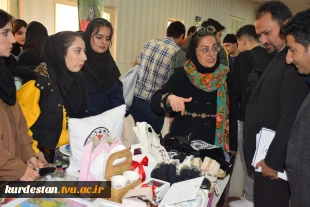 بازدید ریاست دانشگاه ملی مهارت از غرفه فن‌بازار هفته پژوهش و فناوری 8