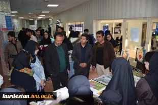 بازدید ریاست دانشگاه ملی مهارت از غرفه فن‌بازار هفته پژوهش و فناوری 11