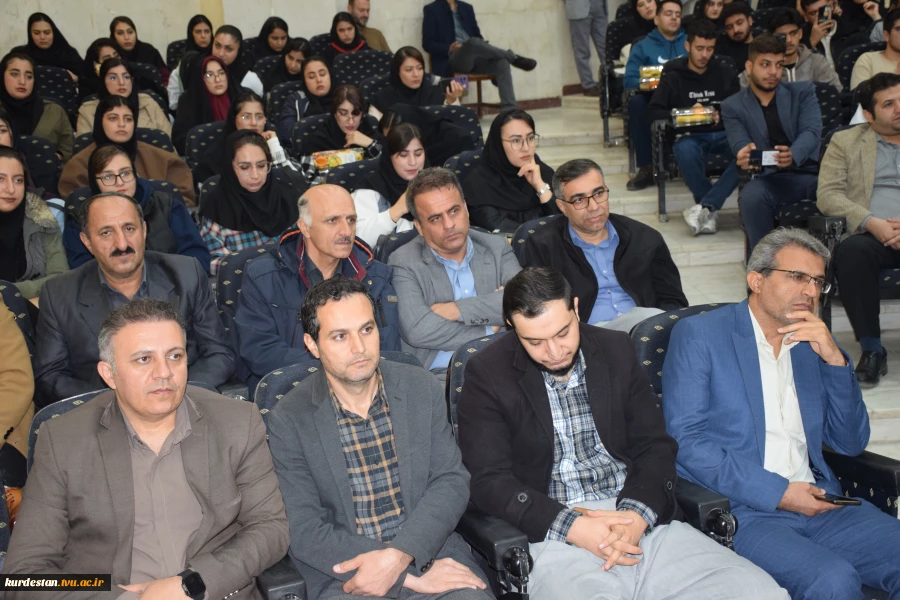 مراسم گرامیداشت روز دانشجو در دانشگاه ملی مهارت کردستان برگزار شد 12