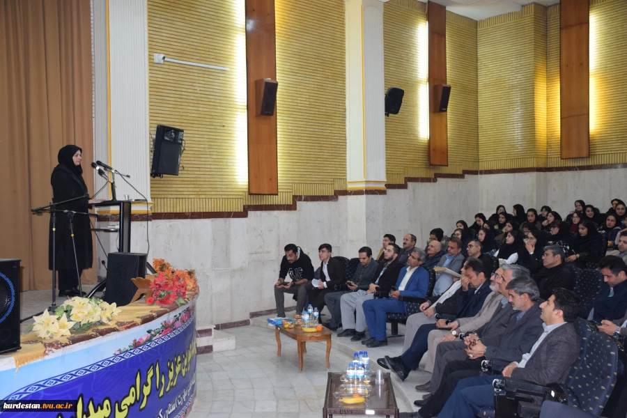 سرپرست آموزشکده ملی مهارت دختران سنندج:  2
