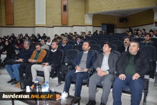 ریاست دانشگاه: پژوهش در دانشگاه باید پاسخگوی چالش‌های مهارتی روزدر استان باشد. 3