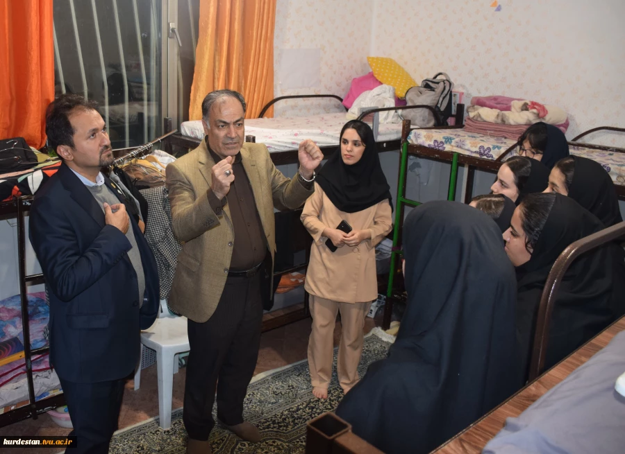 سرپرست دانشگا ملی مهارت کردستان از خوابگاه‌ دانشجویی دختران سنندج بازدید کرد. 3