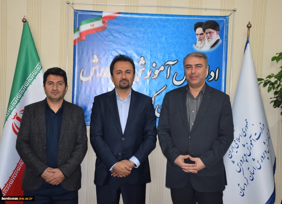 به منظور توسعه همکاری‌های آموزشی؛ سرپرست دانشگاه ملی مهارت کردستان با مدیرکل آموزش و پرورش استان دیدار کرد 3