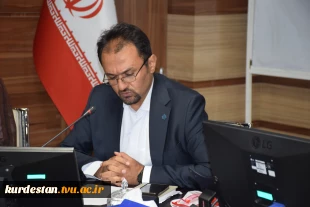 سرپرست دانشگاه ملی مهارت کردستان در نشست دفتر هم‌اندیشی اساتید و نخبگان دانشگاه کردستان: در گفتمان پساجنگ می توان بلوک ها و ساختارهای جدیدی باز تعریف کردو عملگرایانه "ایران" را مبنا قرار داد.  2