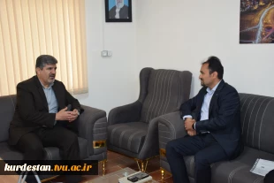 نشست مشترک سرپرست واحد استانی کردستان با معاون عمرانی استاندار با موضوع پیگیری اعتبارات سفرریاست جمهوری و ادامه اجرای دیوار حائل آموزشکده دختران ومجتمع نگین آبیدر  2