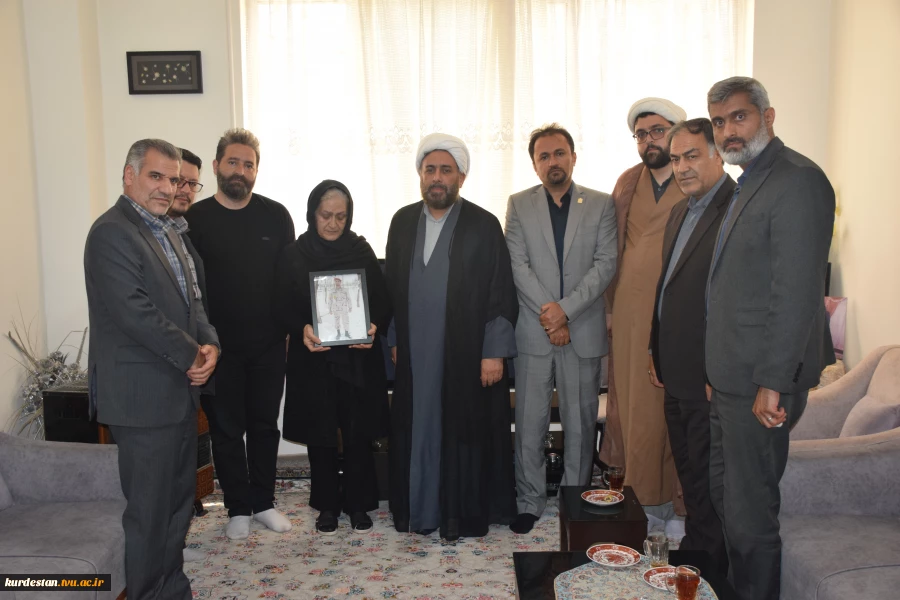 دیدار مسئولان دانشگاههای ملی مهارت کردستان و همدان با خانواده دانشجوی شهید شایان زهرایی مقدم  3
