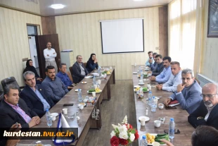 جلسه شورای اداری دانشگاه ملی مهارت، مرکز سقز با حضور ریاست استان و برخی از اعضای واحد استانی برگزارشد. 6
