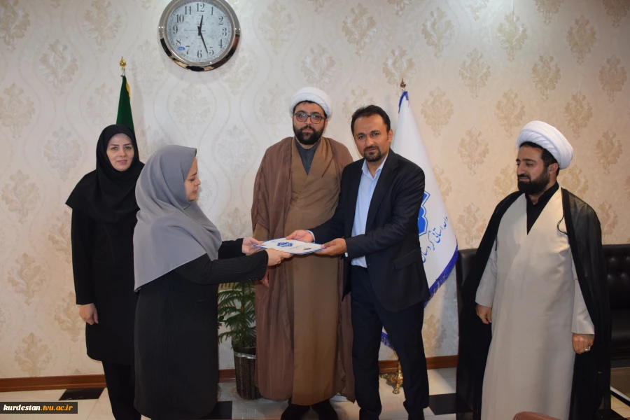 جلسه معارفه دبیر دفتر هم اندیشی نهاد رهبری دانشگاه ملی مهارت کردستان برگزارشد  6