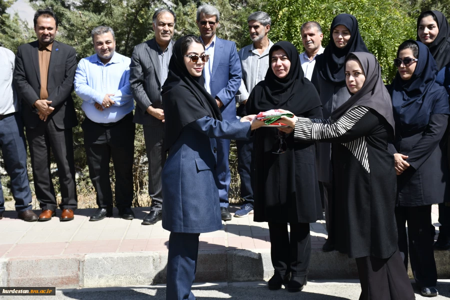 اهتزاز پرچم مقدس ایران در دانشگاه ملی مهارت کردستان؛  2